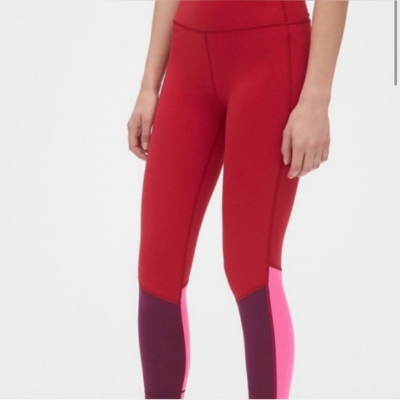 GAPFit Blackout Technology Leggings Pa Ts Colorblock Red Pink Purple Compression - Picture 3 of 11